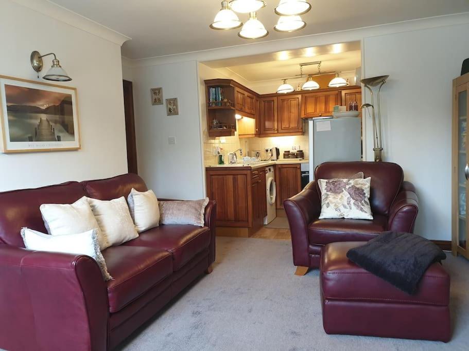 Lyndale Self-Catering Apartment Sleeps 4 Windermere Kültér fotó